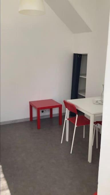 Appartamento Studio Au Centre De Quimper Rdc Esterno foto
